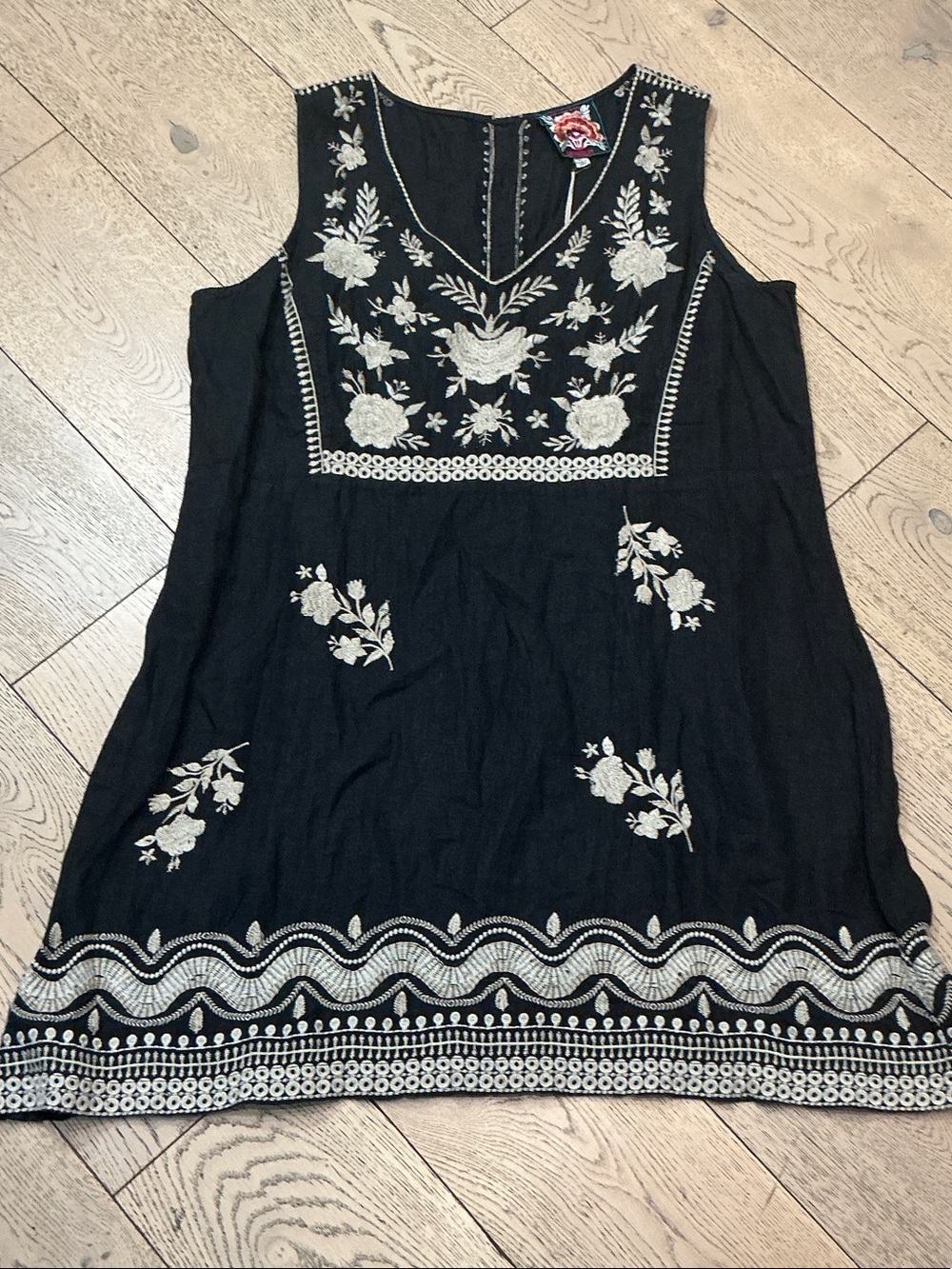 Woman’s Johnny Was black Briar Button back dress. XL. NWT! Never worn. So cute!